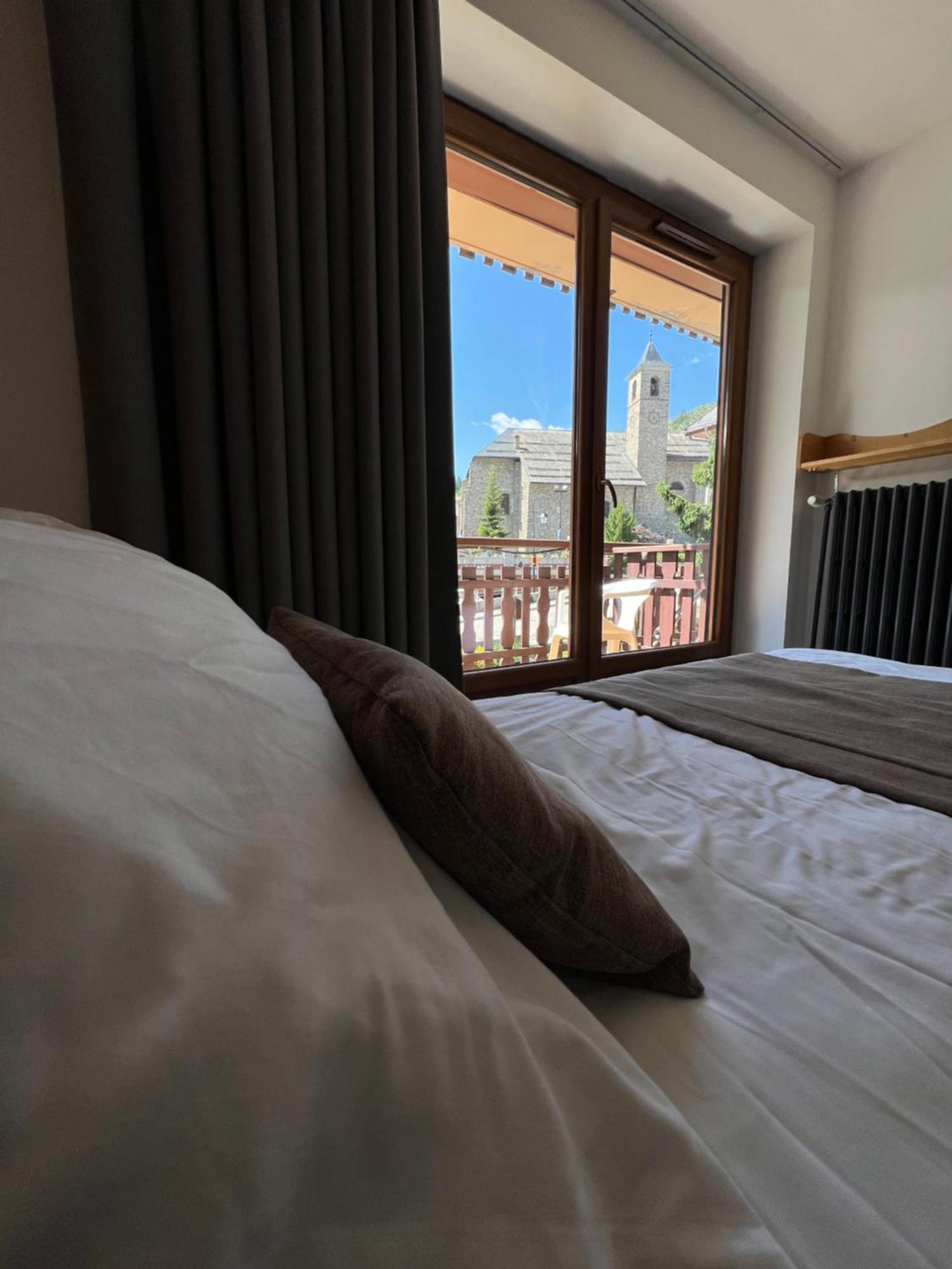 Aiguille Noire Hotel วัลลัวร์ ภายนอก รูปภาพ