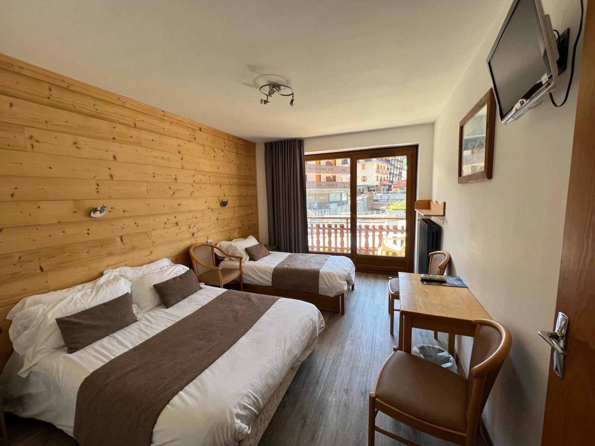 Aiguille Noire Hotel วัลลัวร์ ภายนอก รูปภาพ